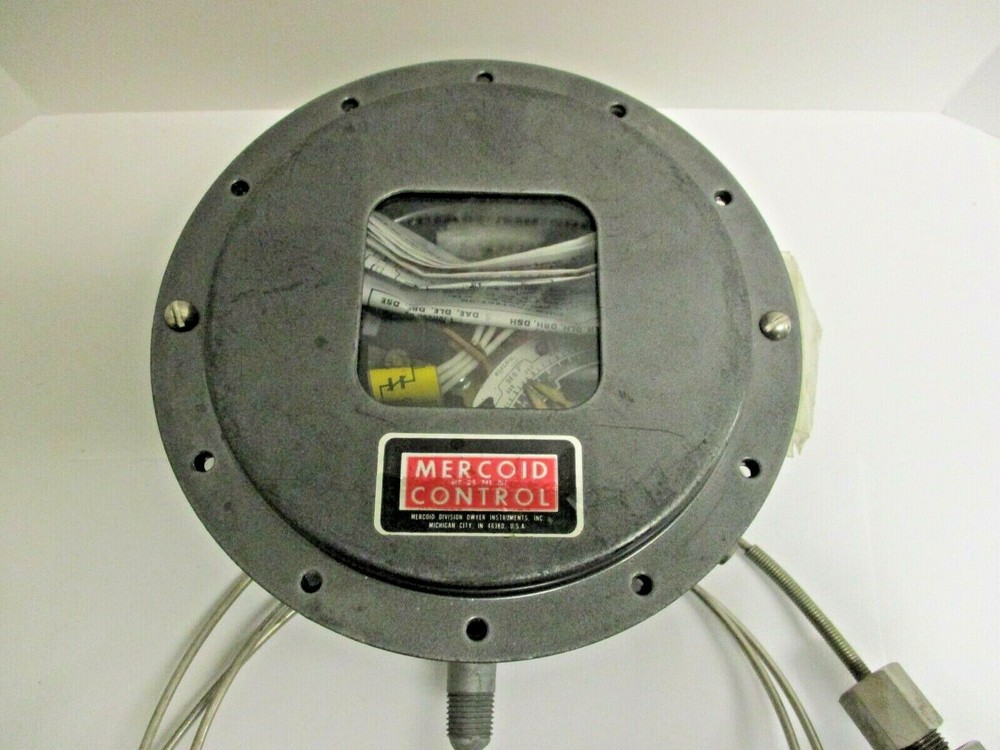 MERCOID TEMPERATURE SWITCH, DAW-38-153-8A