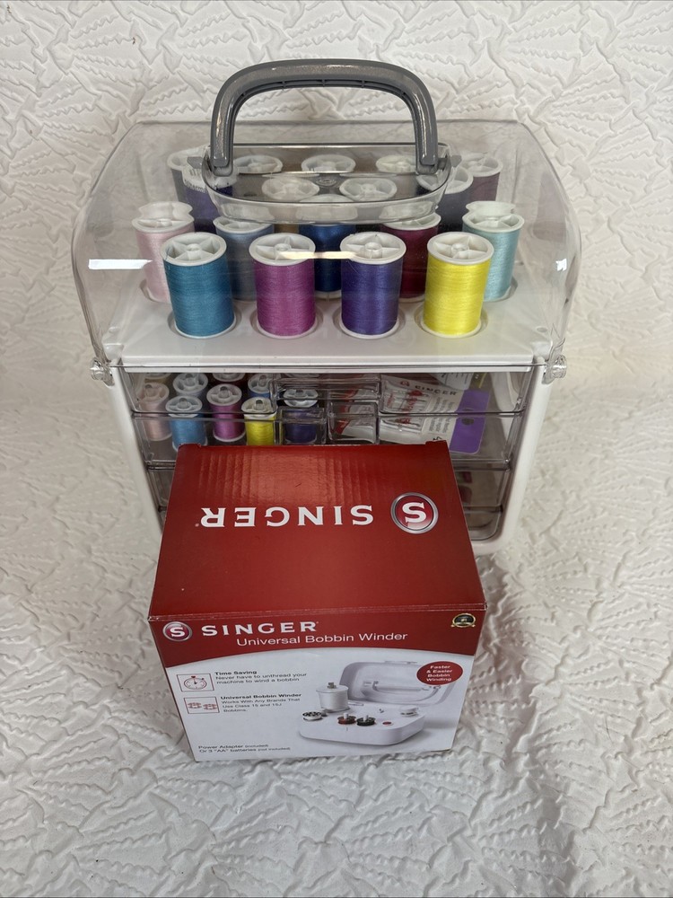 Singer Sew Essentials Storage Case With Most Sewing Items  Plus Bobbin Winder