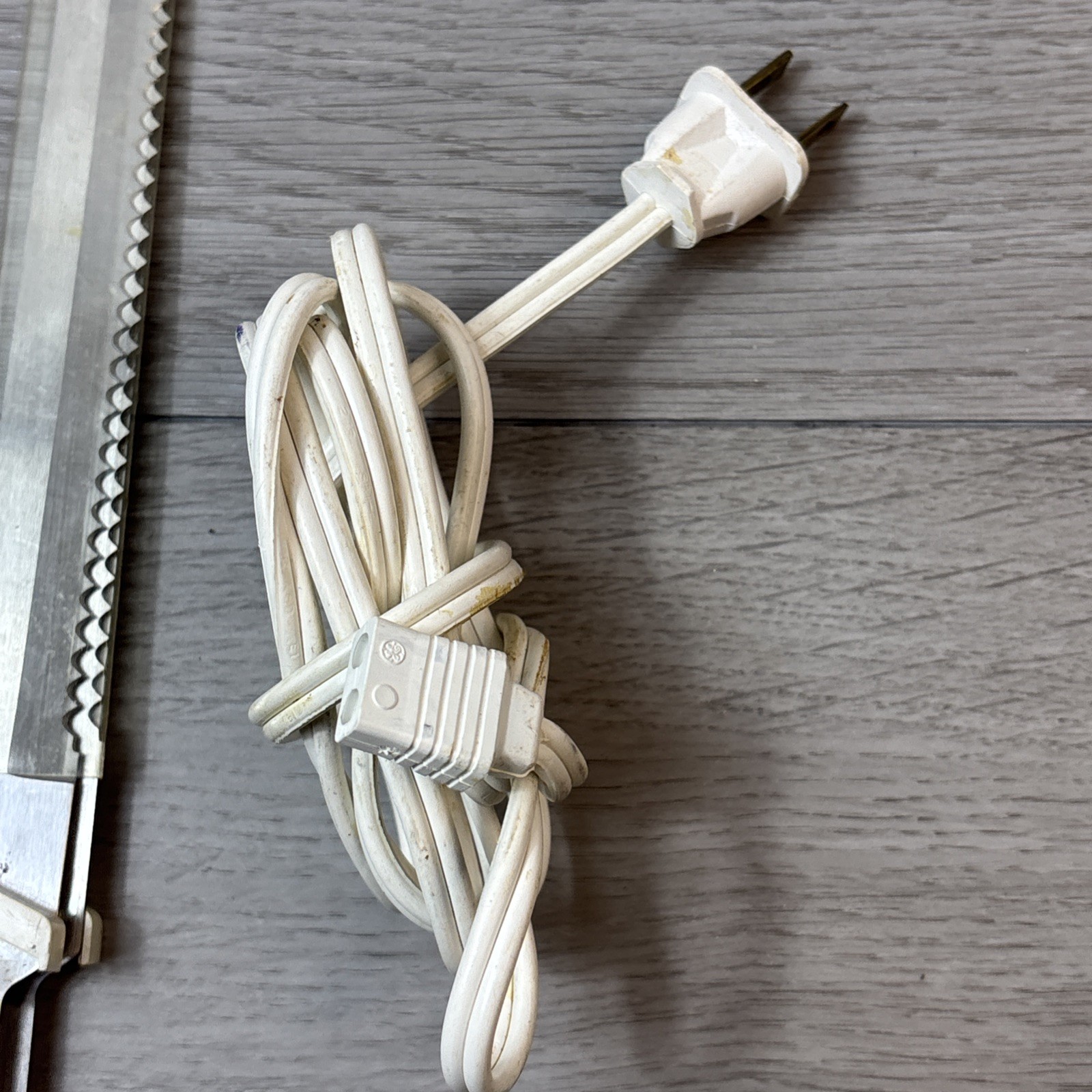 Vtg GE General Electric D4EK15 Kitchen Electric Slicing Knife White/Grey WORKS