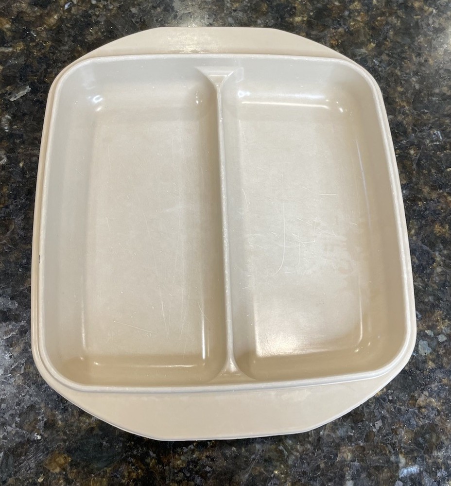 ANCHOR HOCKING MICROWARE DIVIDED VERSATILITY PAN REPLACEMENT LID ONLY PM481-TI