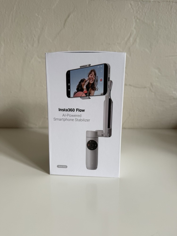 Insta360 Flow Standalone Stone Gray Preowned