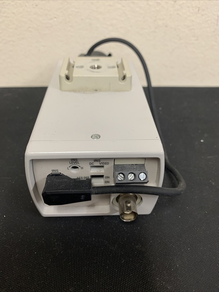 PHILIPS LTC 0430/21 A DIGITAL COLOR CAMERA