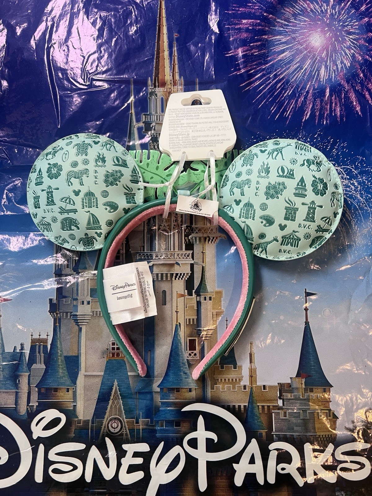 Disney Parks Resort DVC X Loungefly Vacation Club Pink/Green Ears New