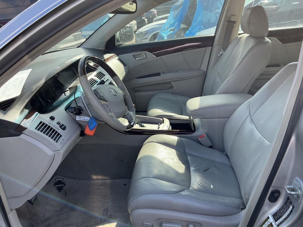 AVALON 2008 Glove Box 4972292