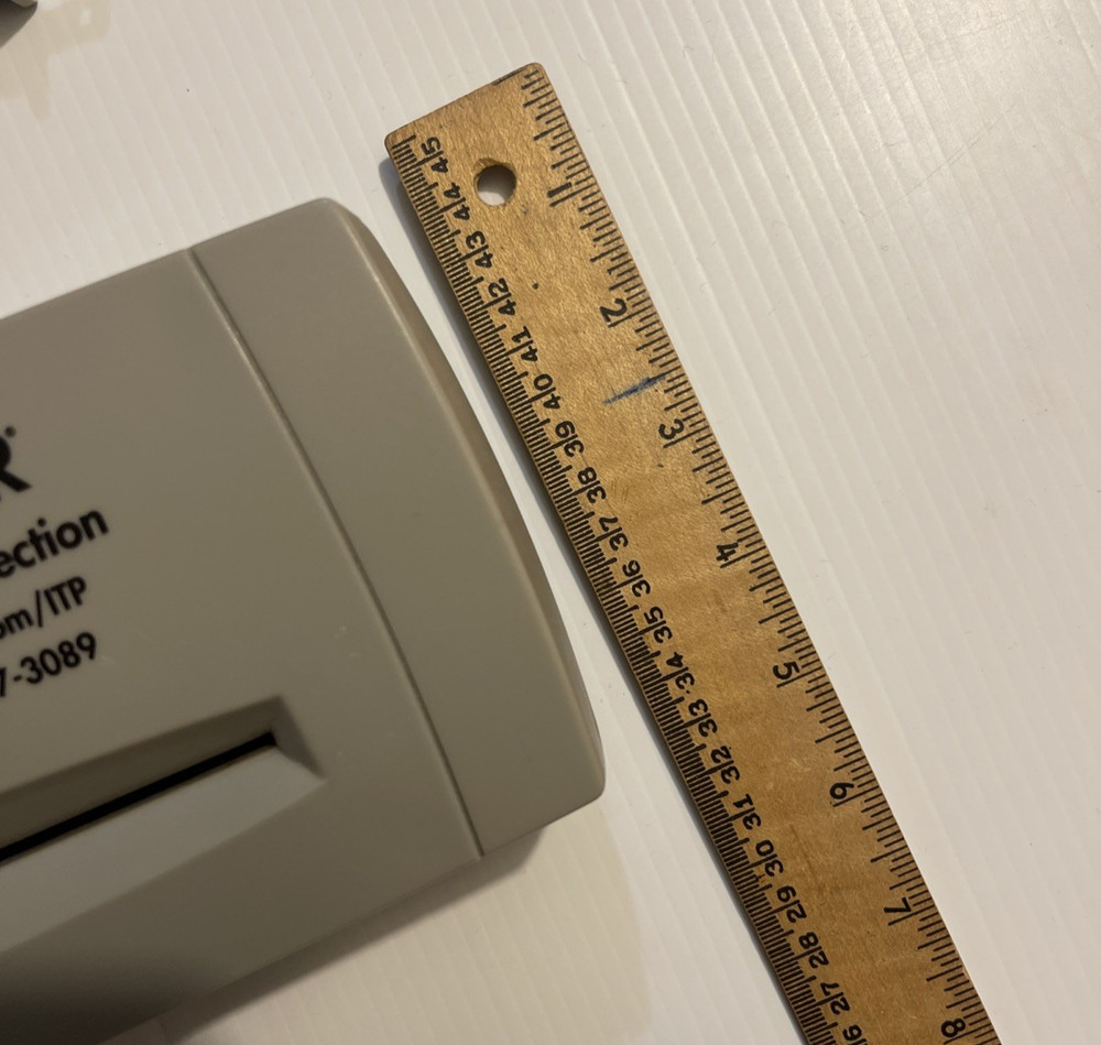 SUNSCOPE Paper Shredder - Strip Cut Gray.