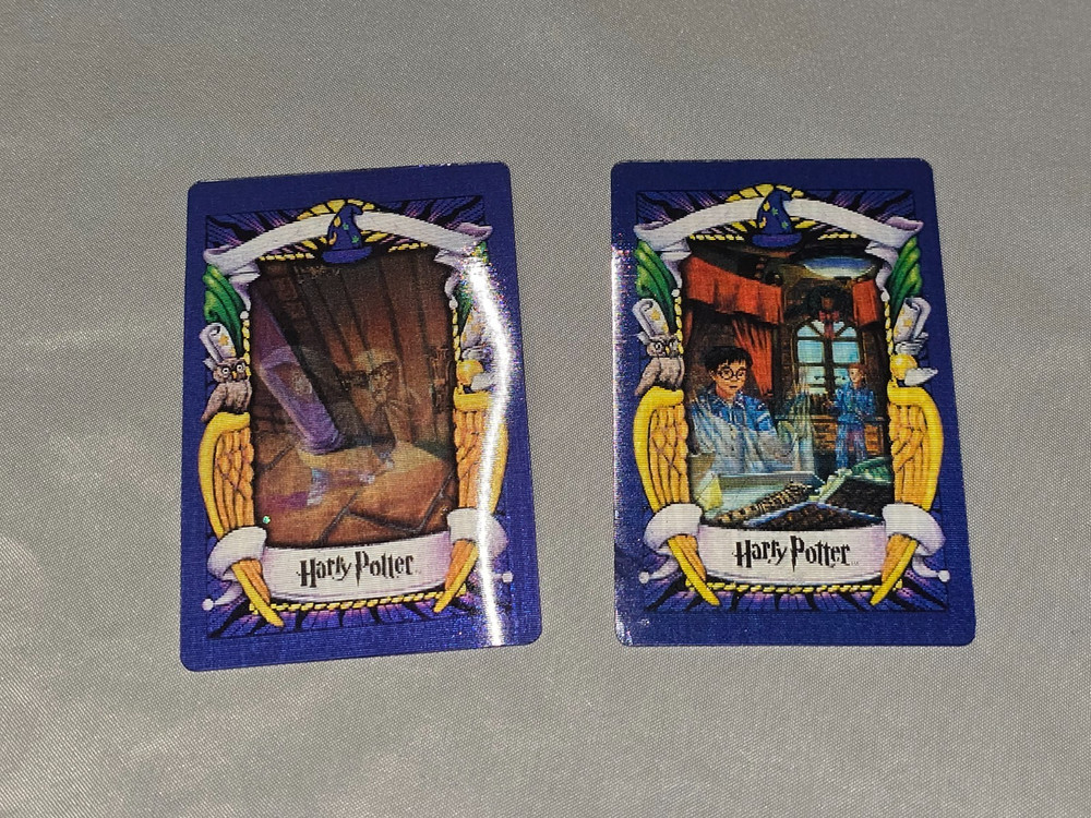 Harry Potter Badge and card bundle mainly from 2001