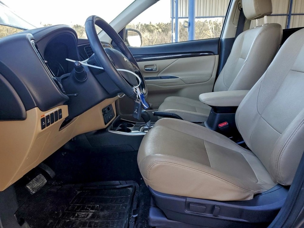 Fuse Box Engine Fits 14-20 OUTLANDER 4949579