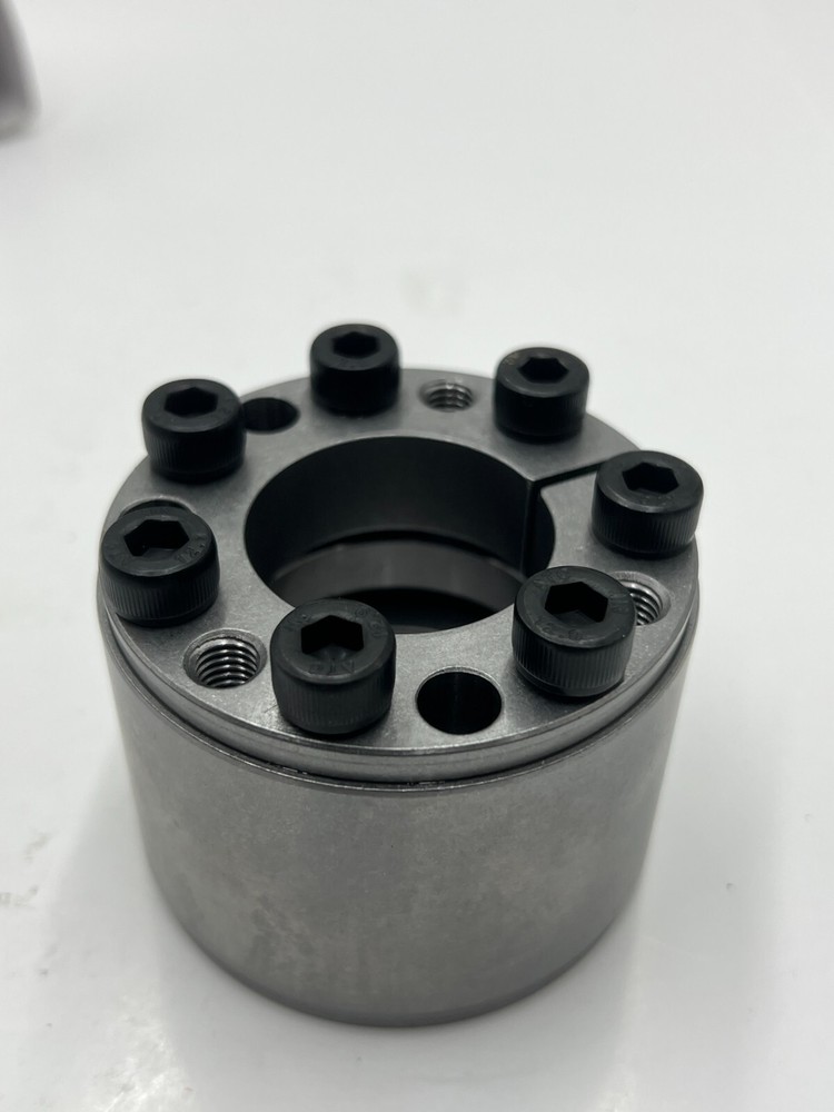 Divider/Rounder Sit-Lock Clamp 2.95 in. Outside Diameter / 0.84" ID