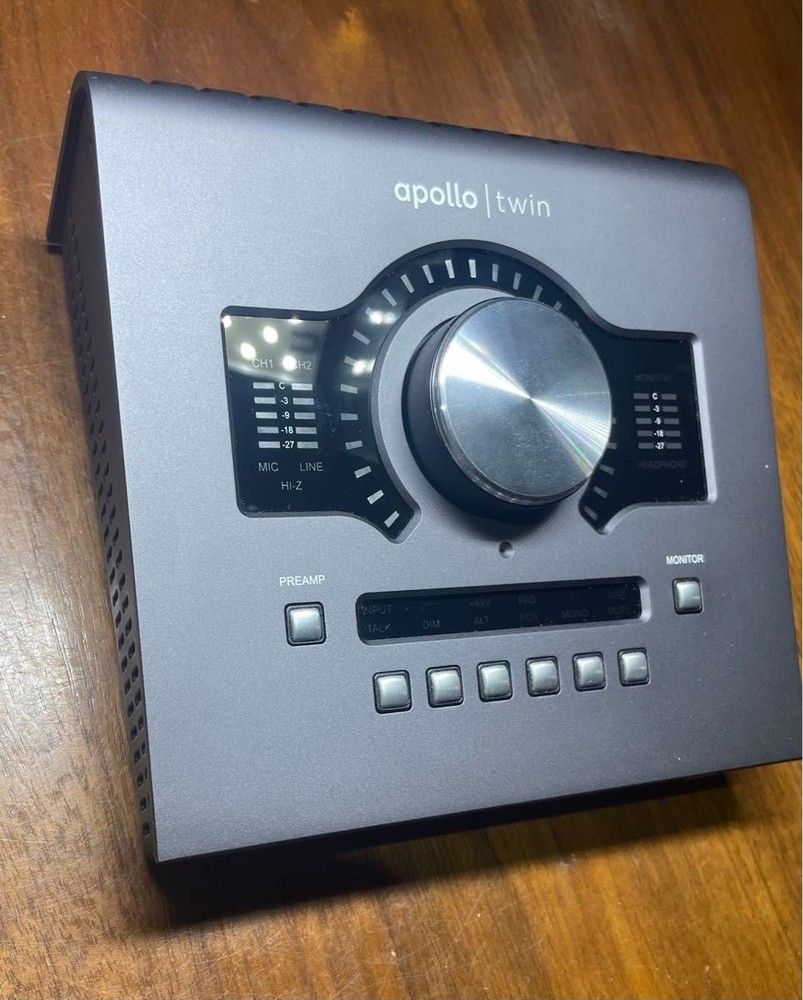 Universal Audio Apollo Twin MKII Solo Audio Interface Classics Bundle Included