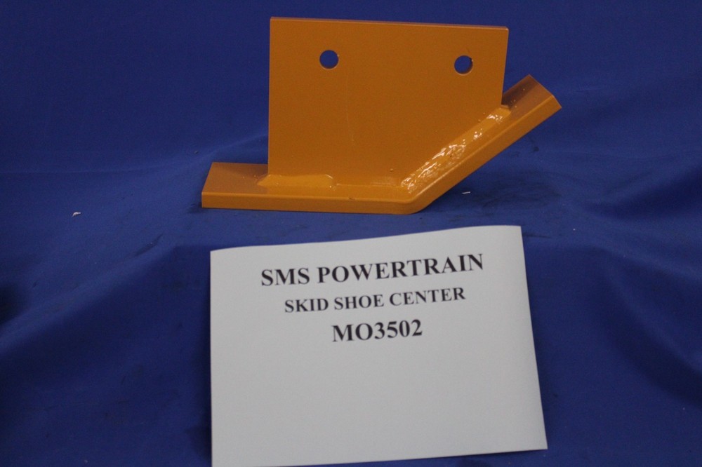 MO3502 SKID SHOE CENTER for Bush Whacker