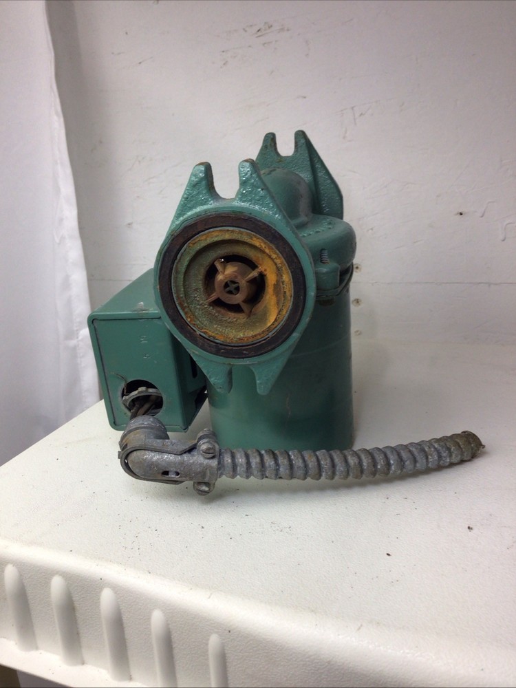 Taco 0015-MSF3-IFC 3-Speed Cast Iron Circulator READ