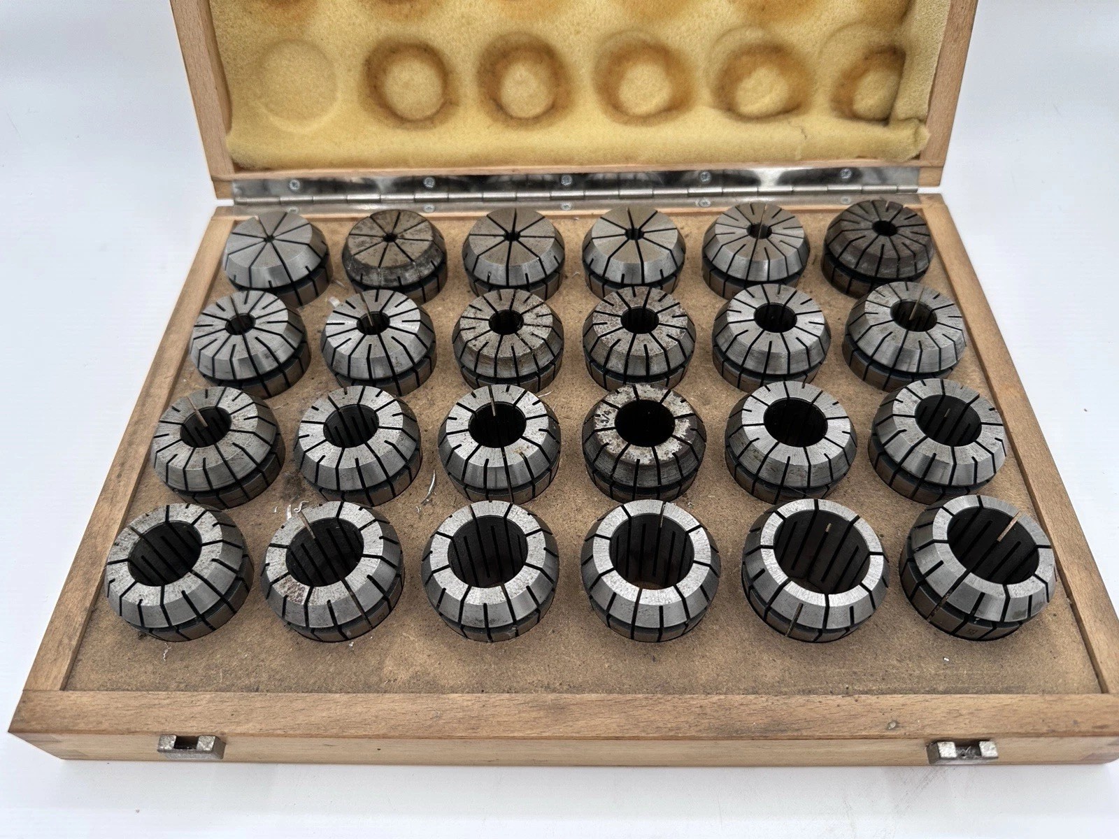 Parlec ER40 Toolholding Collet Set ER40-S023 - 4 mm - 26 mm Range
