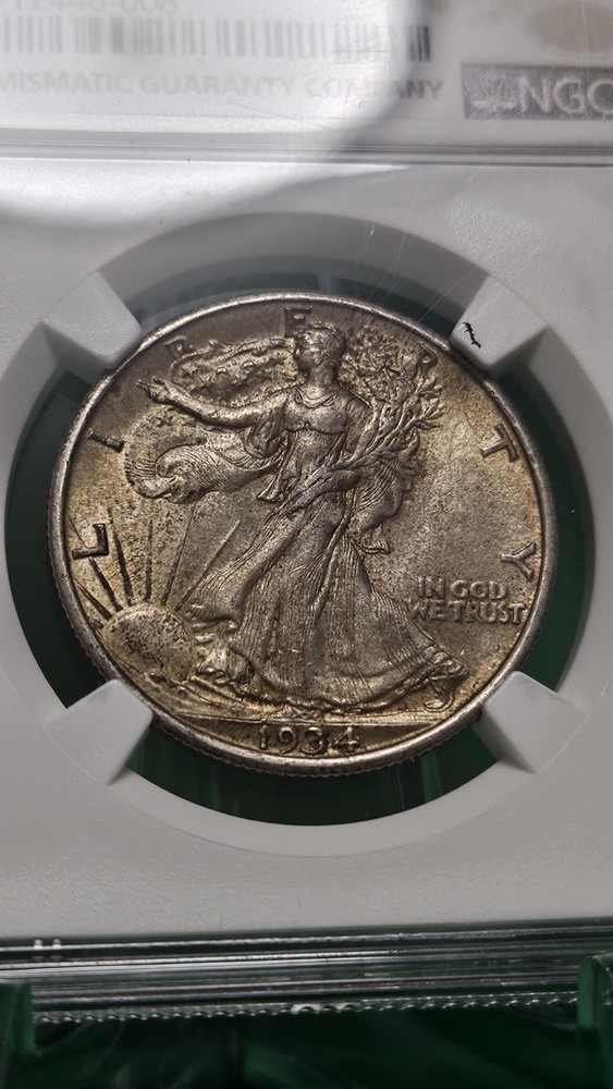 1934 Walking Liberty Half Dollar 50c MS62