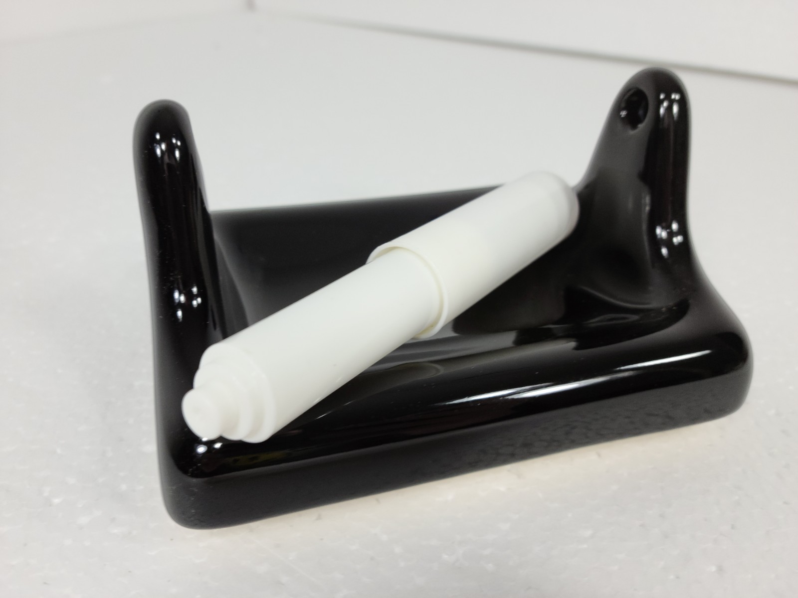Black Ceramic TP Holder Toilet Paper Porcelain Mid Century Modern Vintage Retro