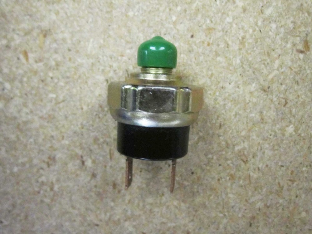 Chen Ying Socket Pressure Switch (20141) NC8±1.0KG/CM DB01A003