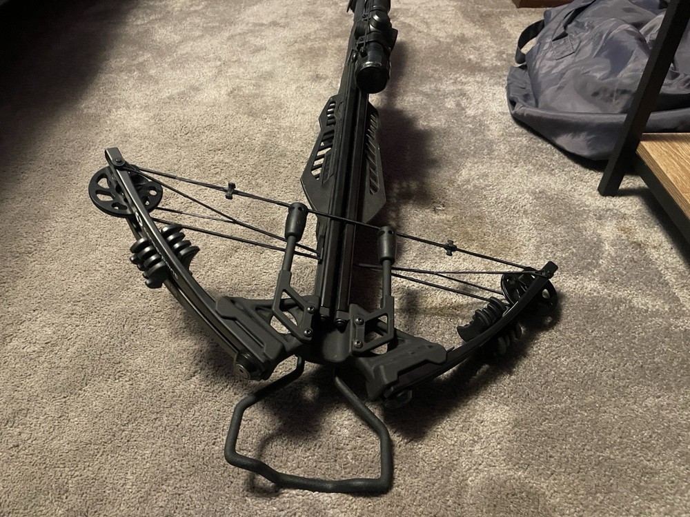 CenterPoint Tradition 405 Black Crossbow C0002