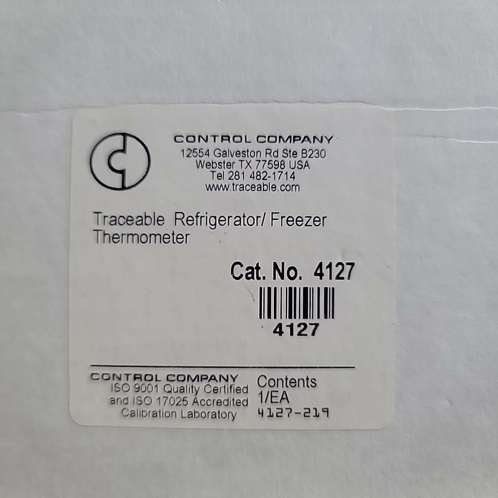 TRACEABLE 4127 Digital Thermometer, ±1°C Temperature Accuracy