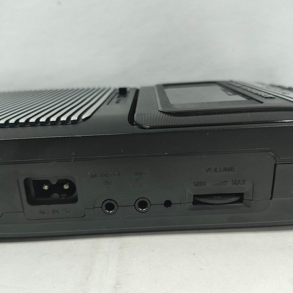 PANASONIC RQ-2102