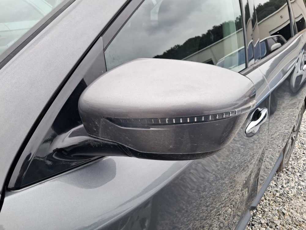 PATHFINDR 2017 Glove Box 4803436