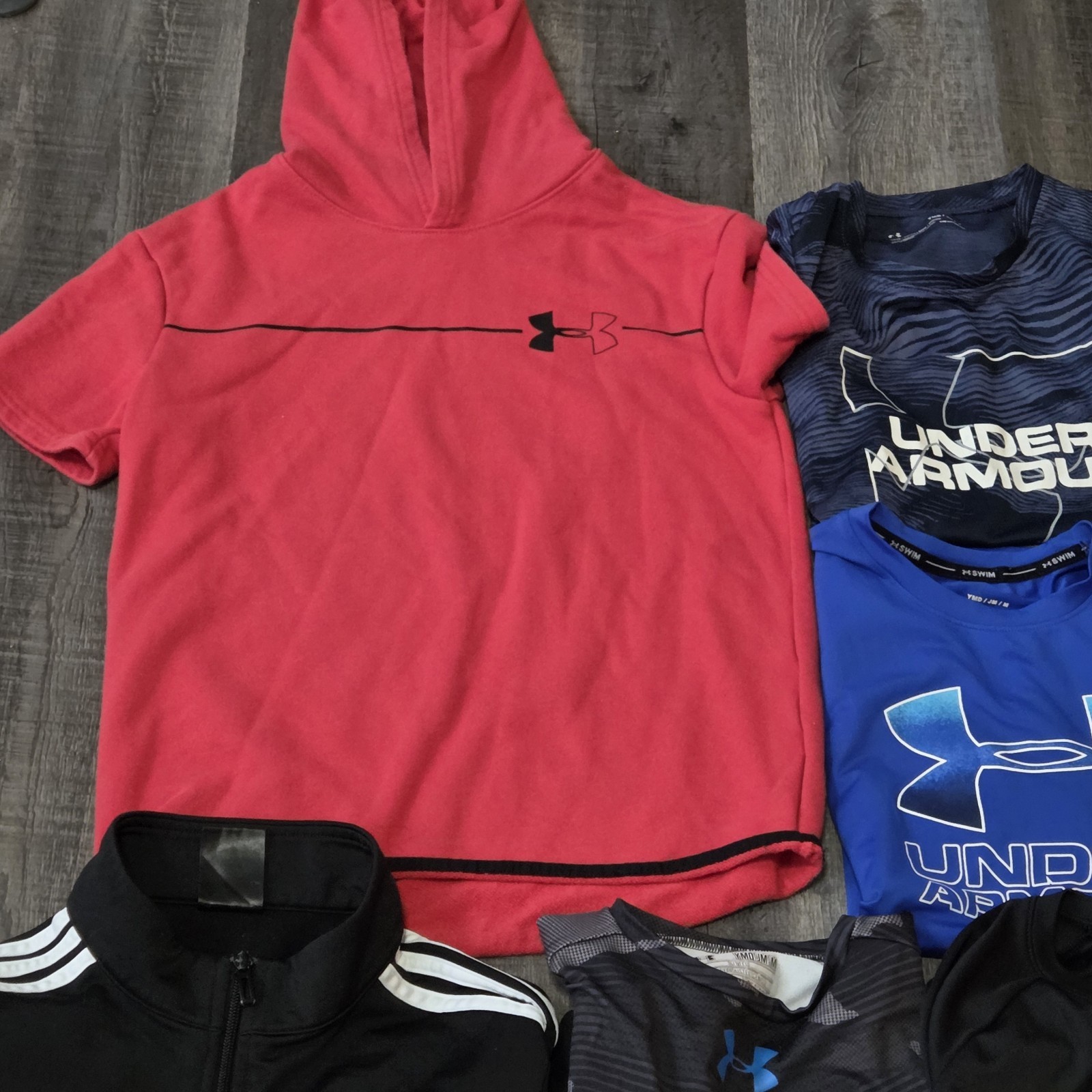 Nike Under Armour Adidas Boys Medium Clothing Lot 25 Pieces