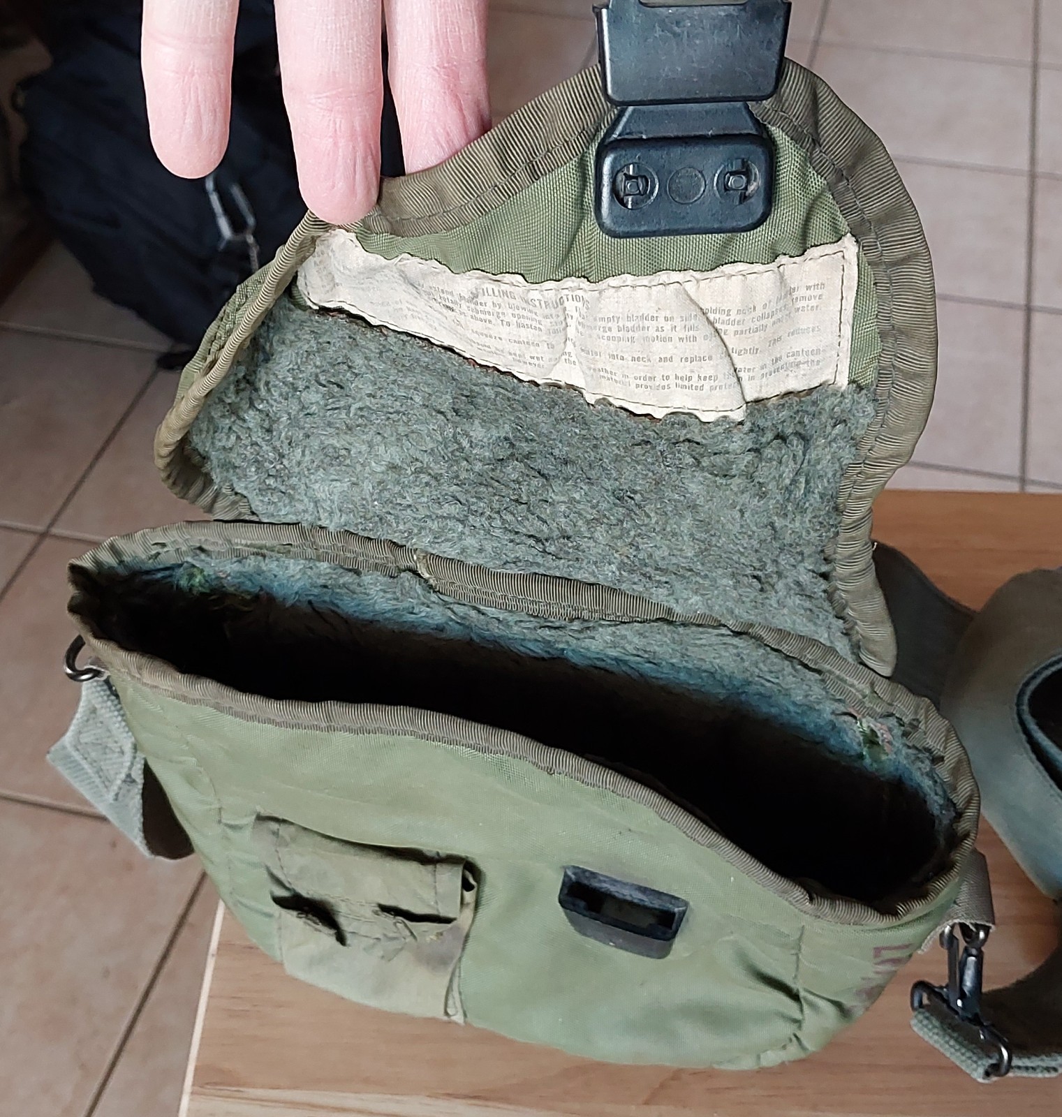 Vietnam Era Early 1968 2QT Canteen Cover w/ matching 1968 Canteen