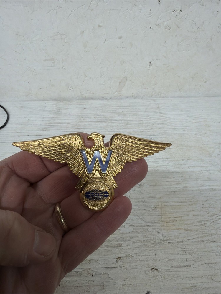 Vintage Obsolete Wackenhut Security Guard Hat Badge