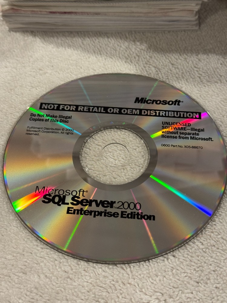 Microsoft SQL Server 2000 Enterprise Edition - CD ONLY/NO SERIAL#!!!