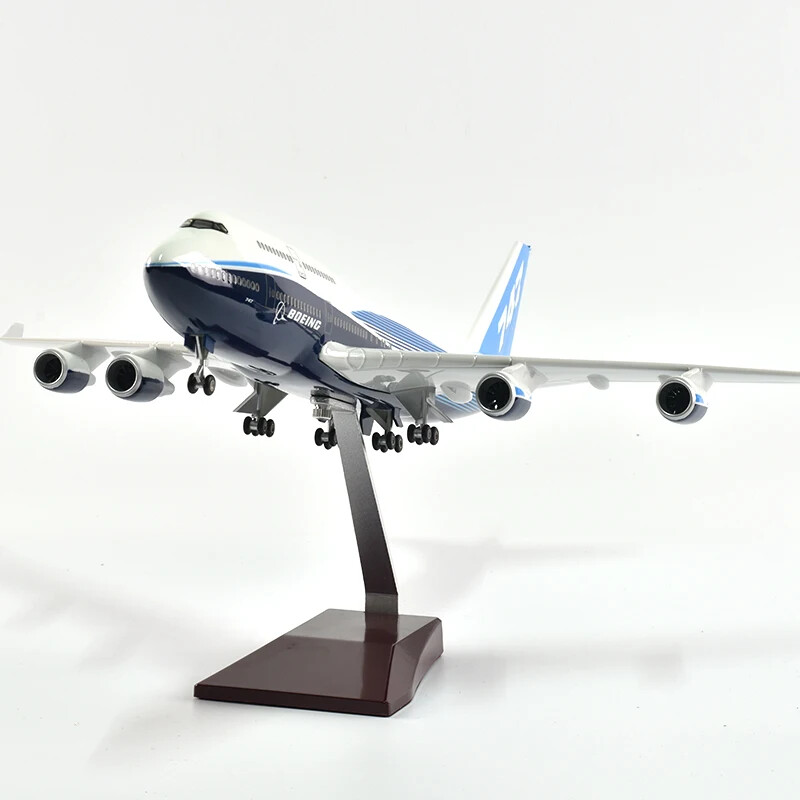 Airplane Aircraft 1/150 B747 Boeing 747-400 Plane Model Replica Resin LED Lights