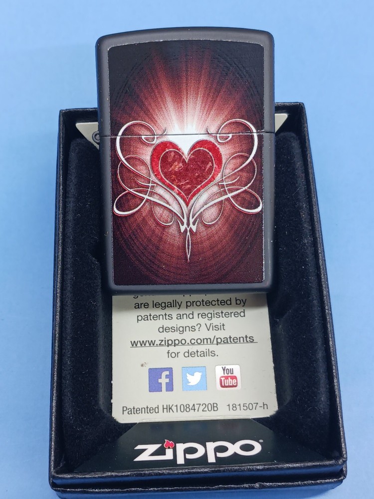 Zippo Heart Black Matte 28043