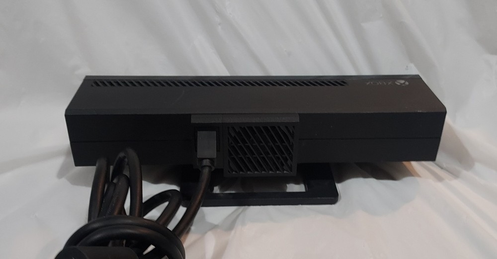 Microsoft Xbox One Kinect Sensor Motion Camera Bar