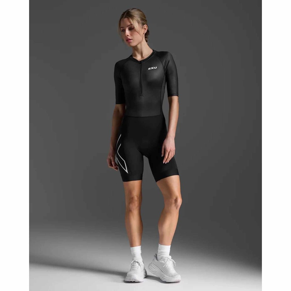 2XU Women's Core Sleeved Tri Suit - 2026