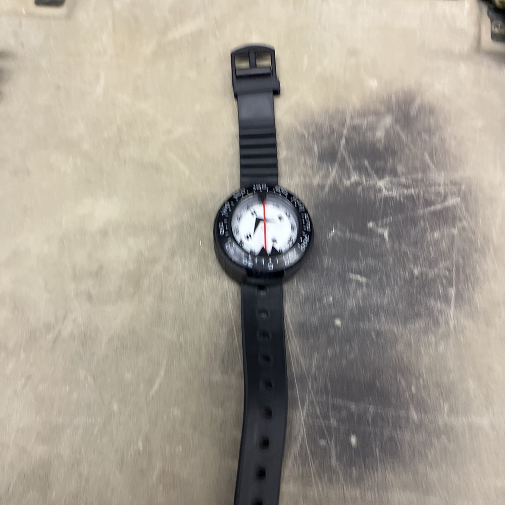 XS Scuba Wrist Compass