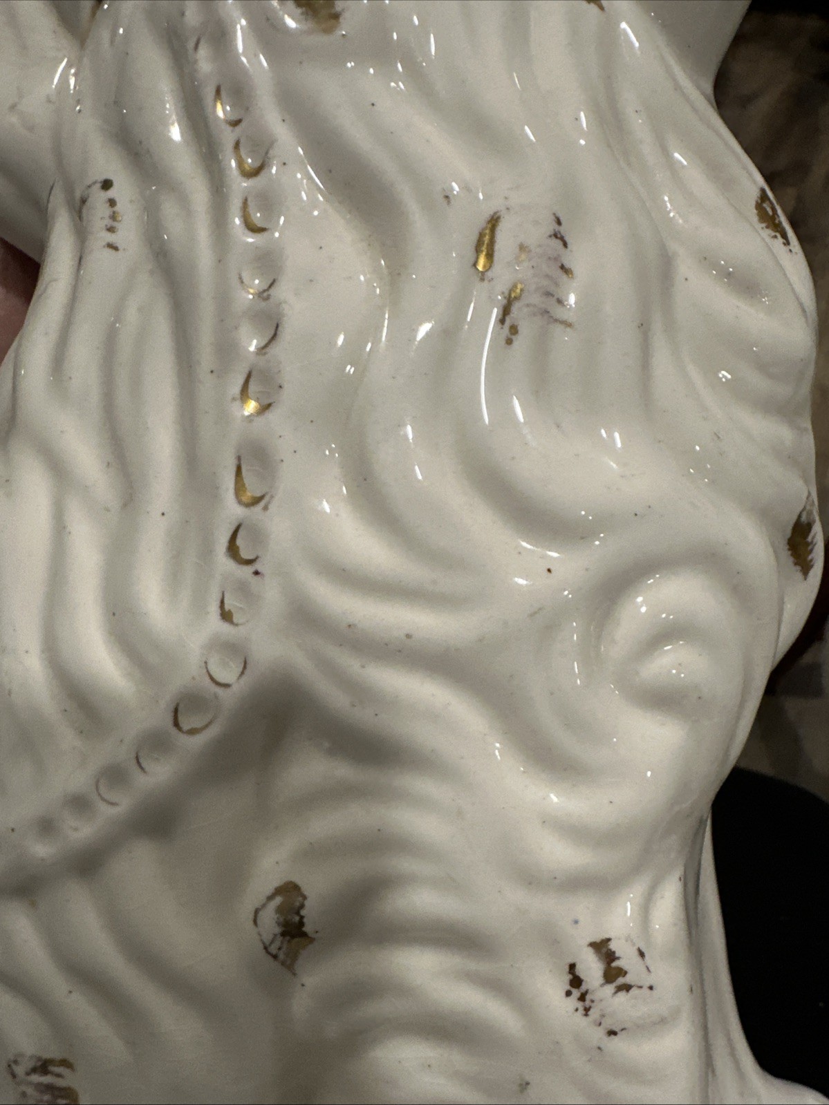 19thC STAFFORDSHIRE WHITE & GILT SEATED SPANIEL DOG Large 15 Inches Tall Rare