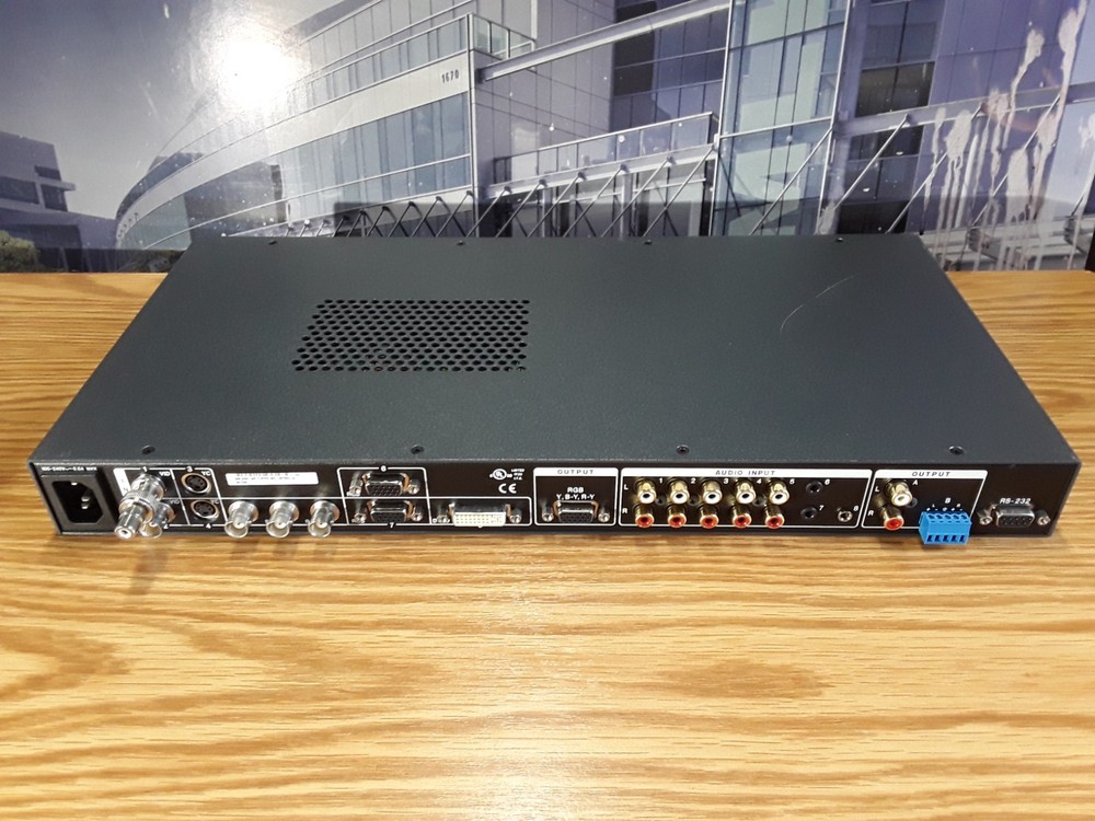Extron Scaling Presentation Switcher Model: IN1508