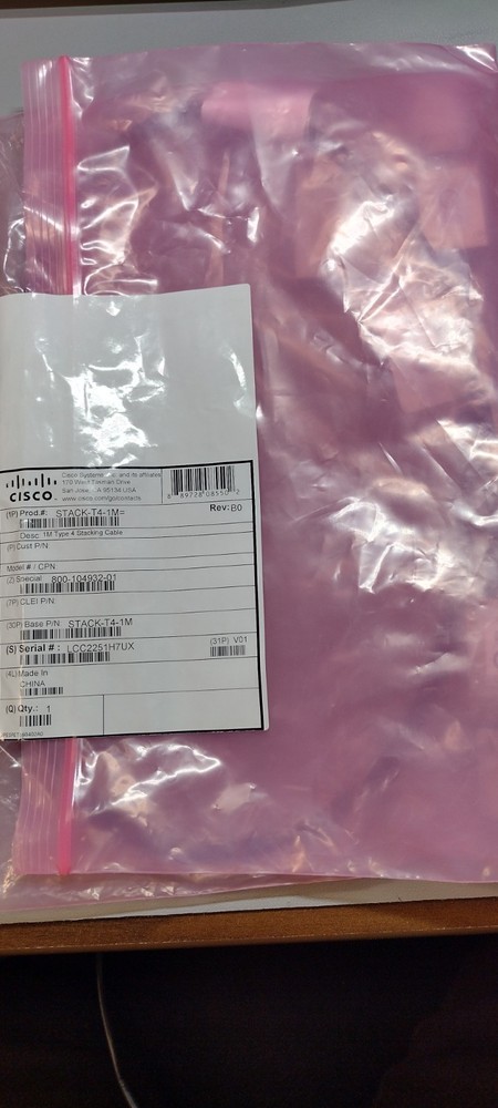 Cisco STACK-T4-1M 1m Black Stacking Cable Round Connector 800-104932-01