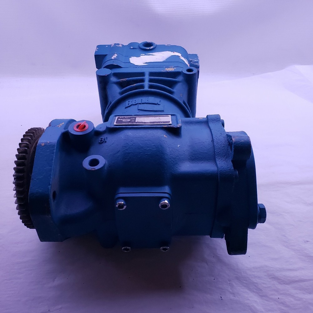 Bendix 5010806 BA-921 Air Brake Compressor