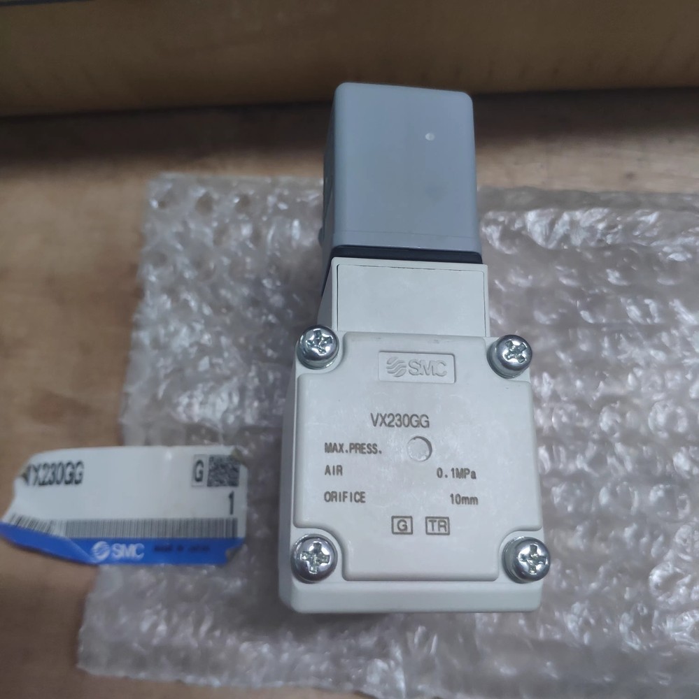 1pcs SMC Solenoid Valve VX230GG