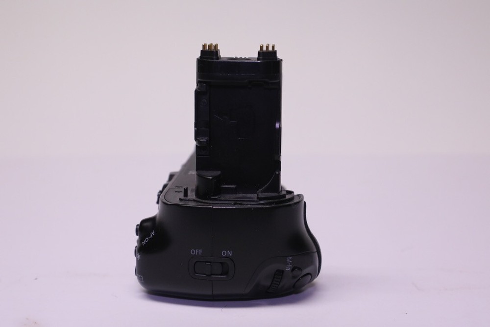 Battery Grip for Canon 7D Mark ll