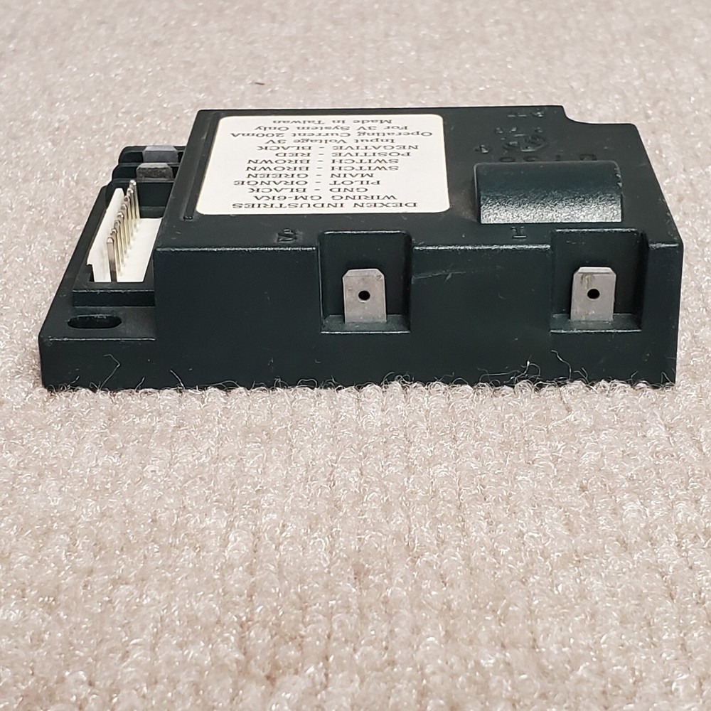 HHT Gas Fireplace Dexen IPI Electronic Ignition 3V Control Module NOS OEM