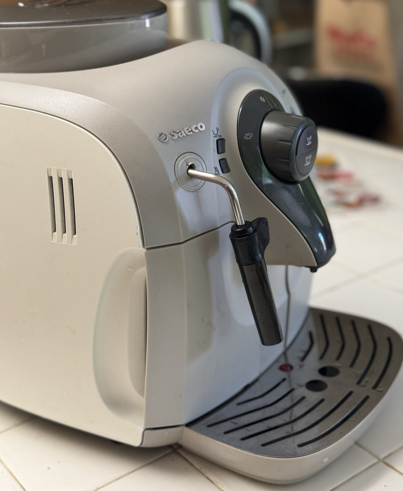 Philips Saeco XSmall Fully Automatic Espresso Coffee Maker Machine HD8745/47