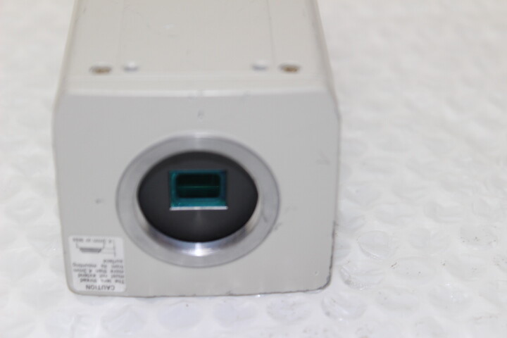 5977 Sony Exwavehad DXC-390 3CCD Color Video Camera