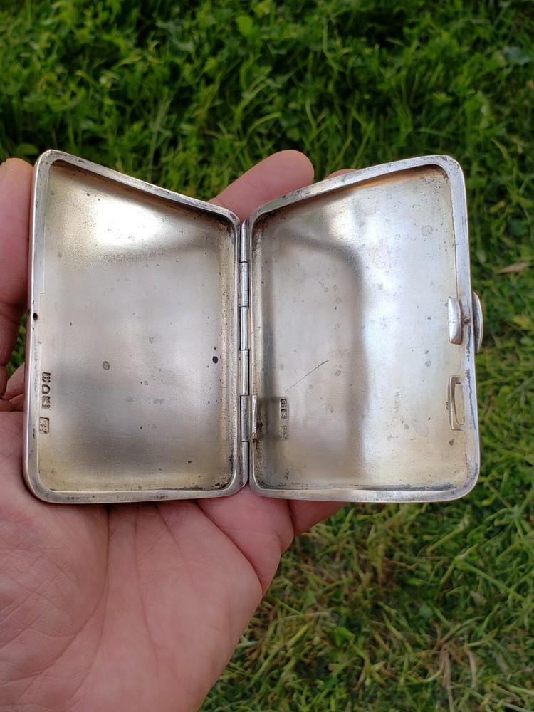S.M & CO ANTIQUE STERLING SILVER CIGARETTE CASE