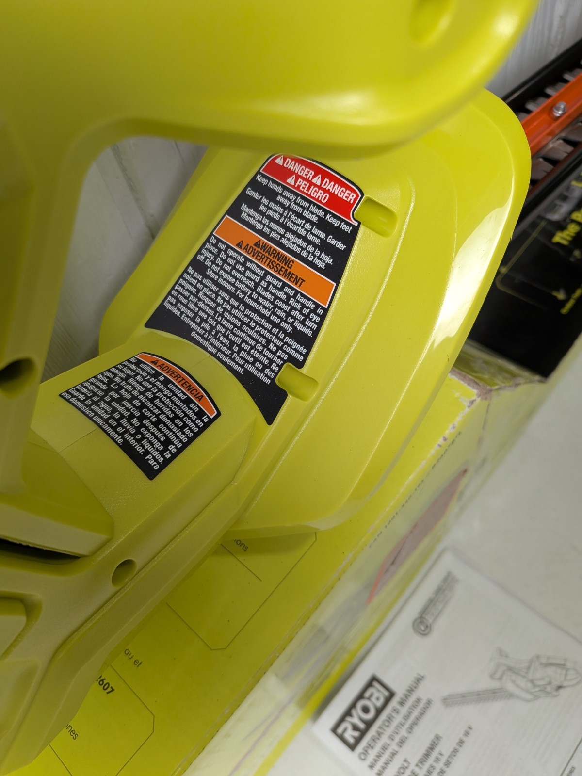 Ryobi ONE+ 18V Hedge Trimmer Dual-Action Blades 18" Battery Powered P2607, New