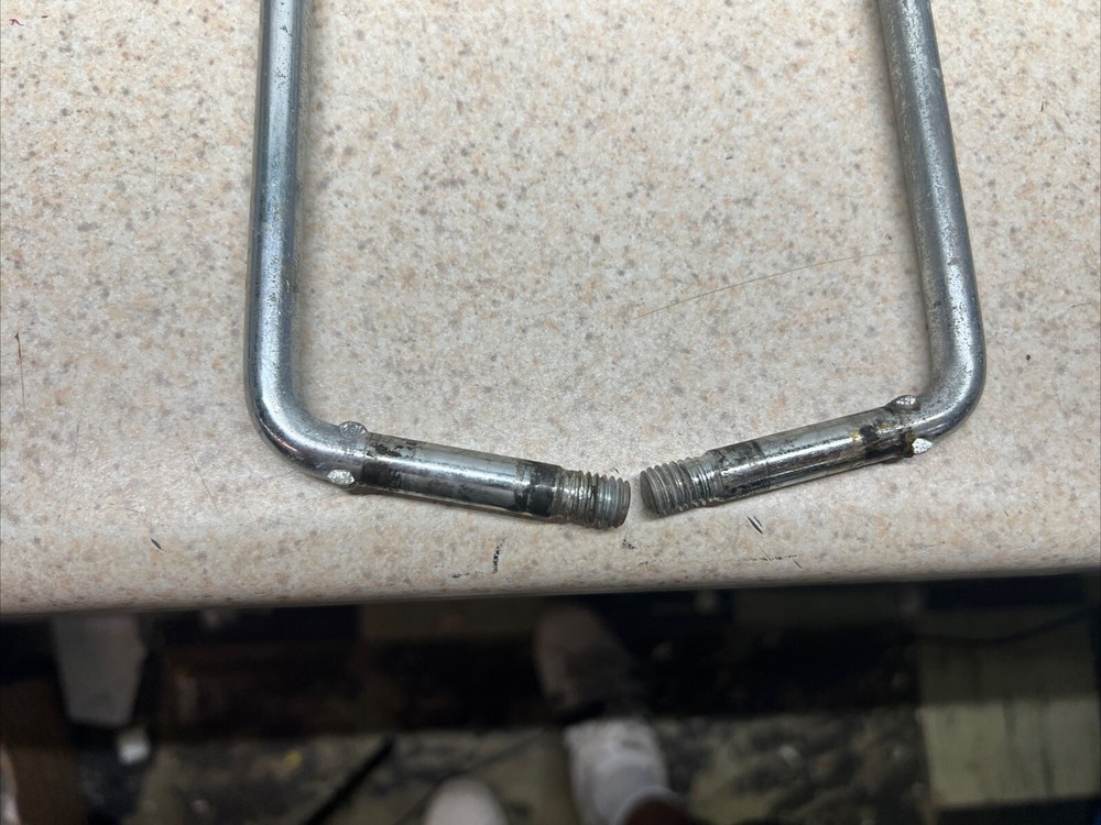 Ab Lounge Sport Bracket Replacement Parts 2 Rods & Hardware