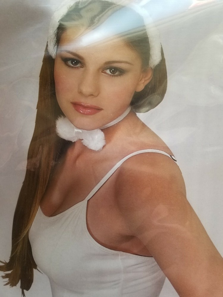Woman's Halloween Bunny Accessory Kit