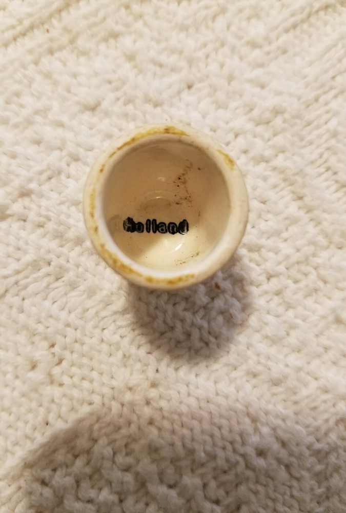 Holland porcelain thimble