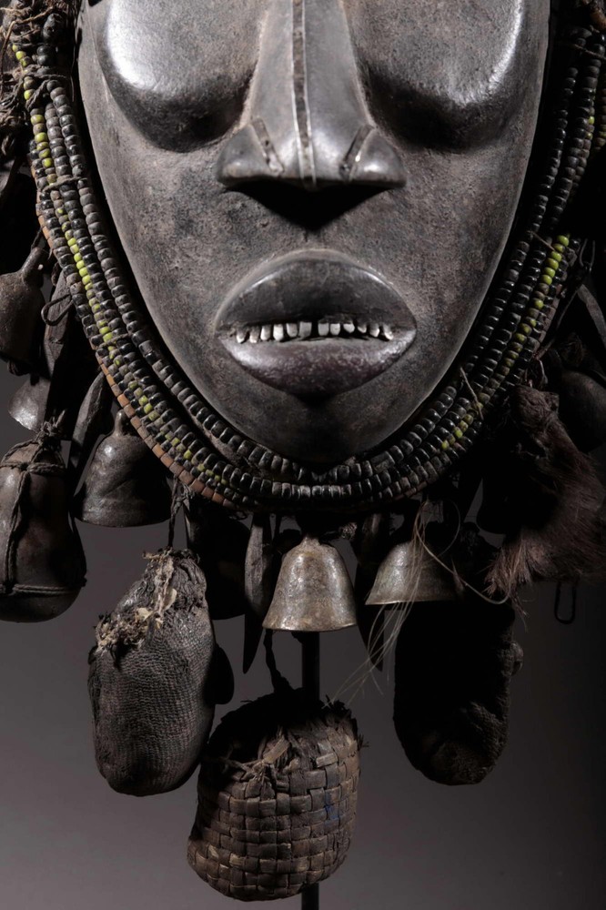 African Mask Bété 2068