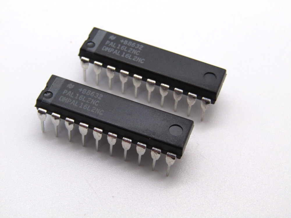 ( 2 PCS ) DMPAL16L2NC NSC PAL Programmable Array Logic Small PAL Family  NOS