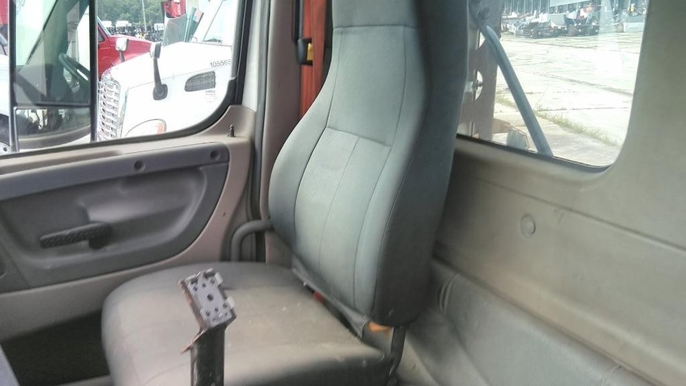 Replaces 2012 FREIGHTLINER CASCADIA 113 FRONT SEAT ,  OH