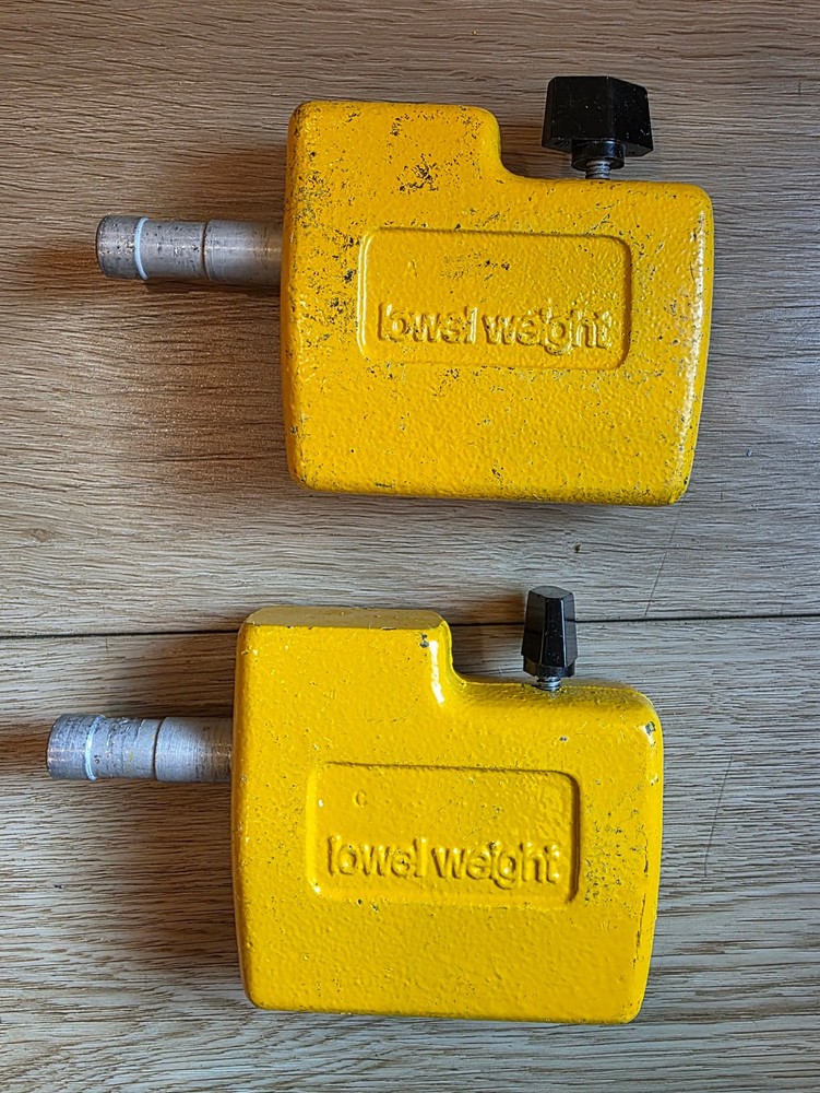 Lowel Tota-light hold-down weight